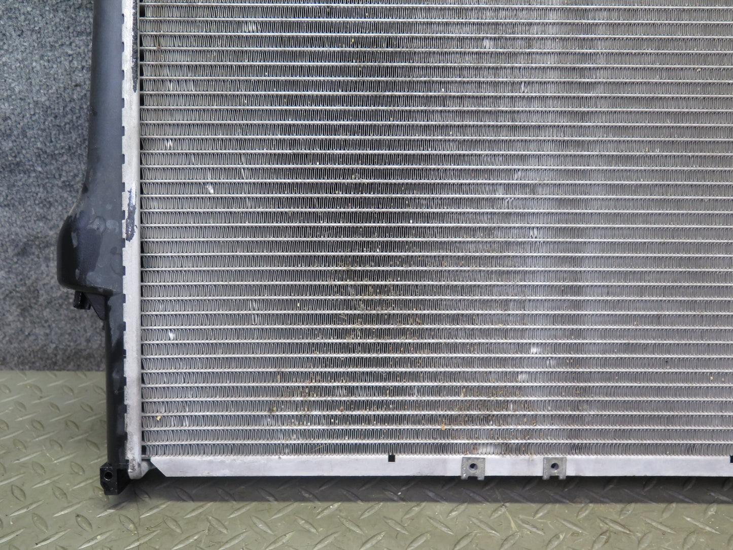 96-99 BMW E36 328iC M52 2.8L Engine Cooling Radiator Behr