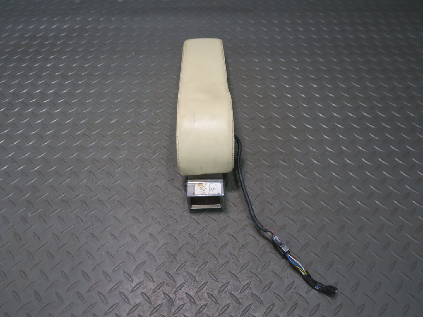 2006-2012 Bentley Flying Spur Front Right & Left Center Console Arm Rest  Set
