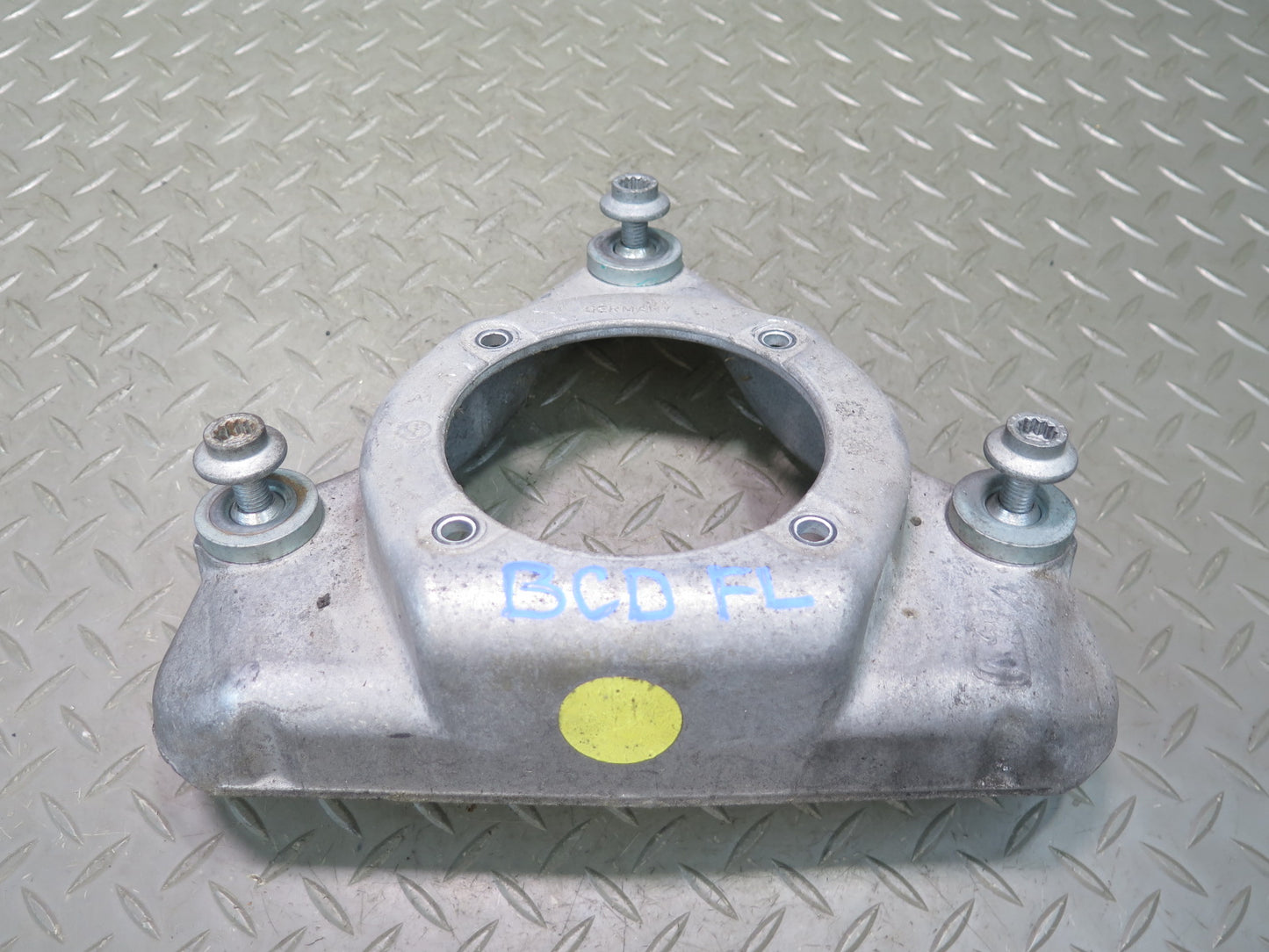 2006-2012 Bentley Flying Spur Front Left Side Upper Shock Mount Support Bracket