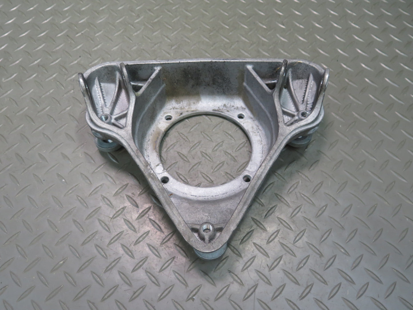 2006-2012 Bentley Flying Spur Front Left Side Upper Shock Mount Support Bracket