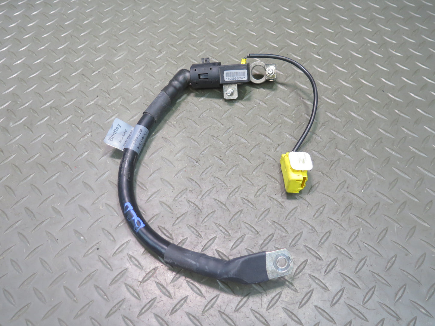 2006-2012 Bentley Flying Spur Battery Positive Cable Wire