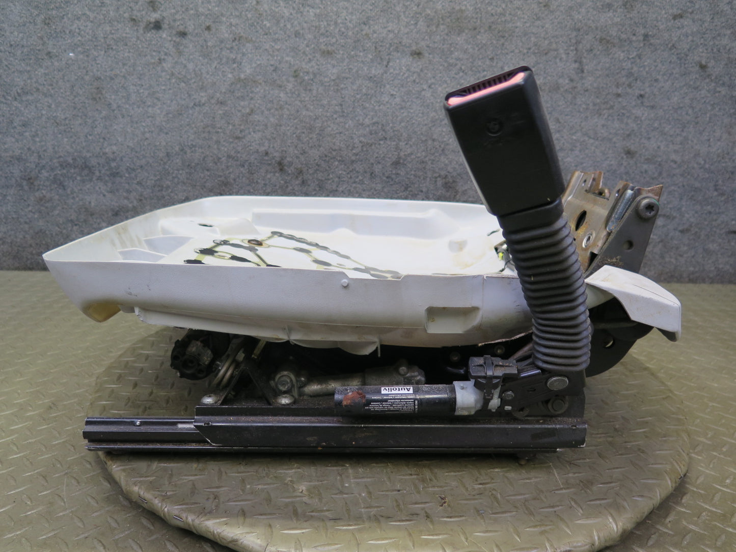 96-98 BMW E36 328i Convertible Front Right Seat Lower Frame Track Rail Motor OEM
