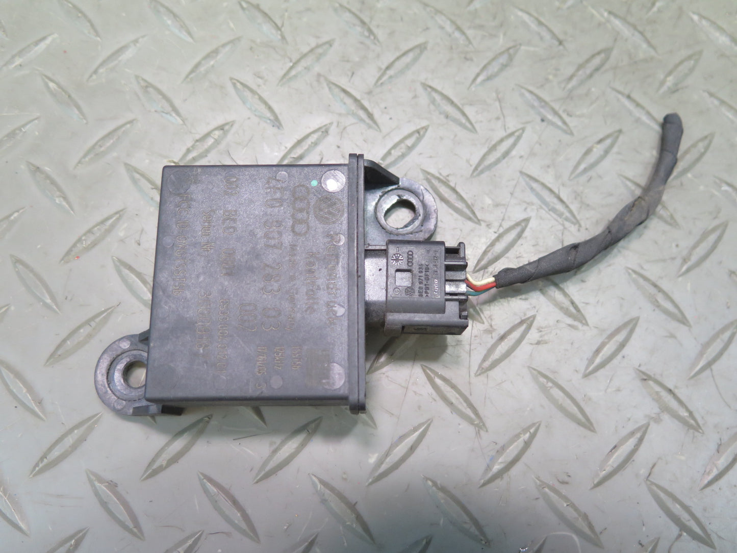 2006-2012 Bentley Flying Spur Tire Pressure Monitor Sensor Module Control Set