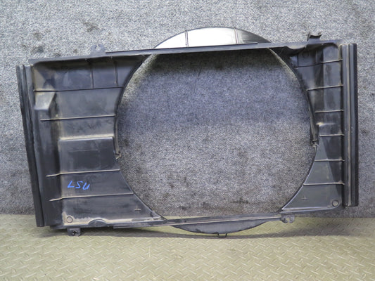 95-00 Lexus UCF20L LS400 Engine Cooling Radiator Fan Shroud 16711-50050 OEM