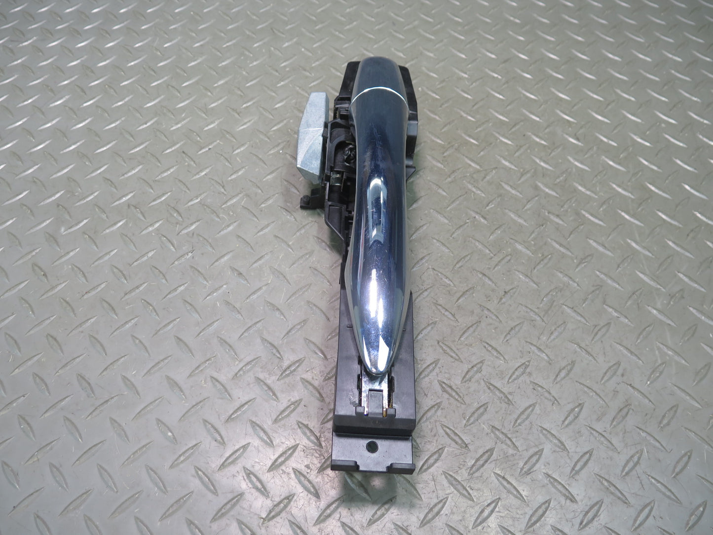 2013-2020 Infiniti JX35 QX60 Rear Left Door Exterior Handle
