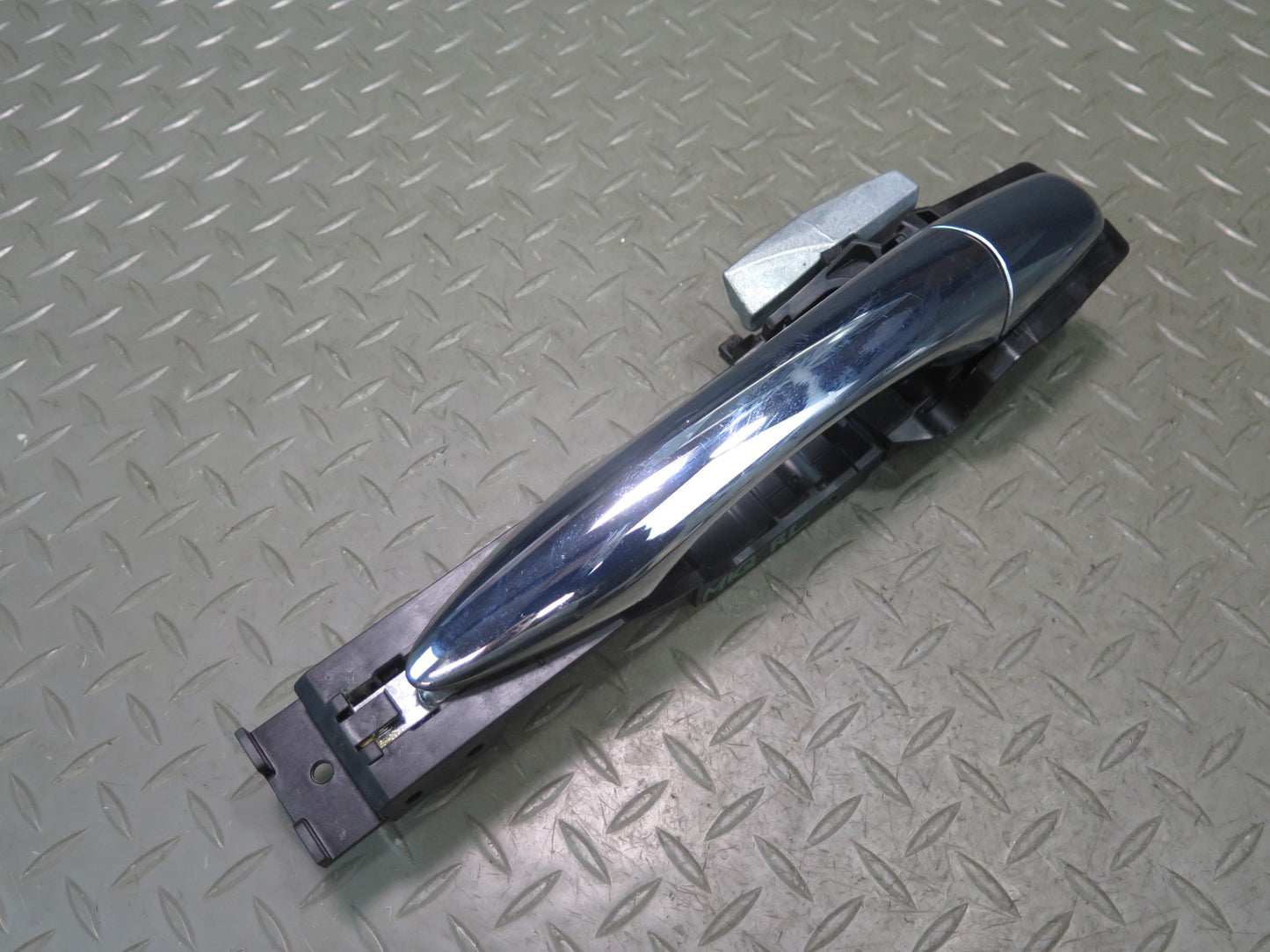 2013-2020 Infiniti JX35 QX60 Rear Left Door Exterior Handle