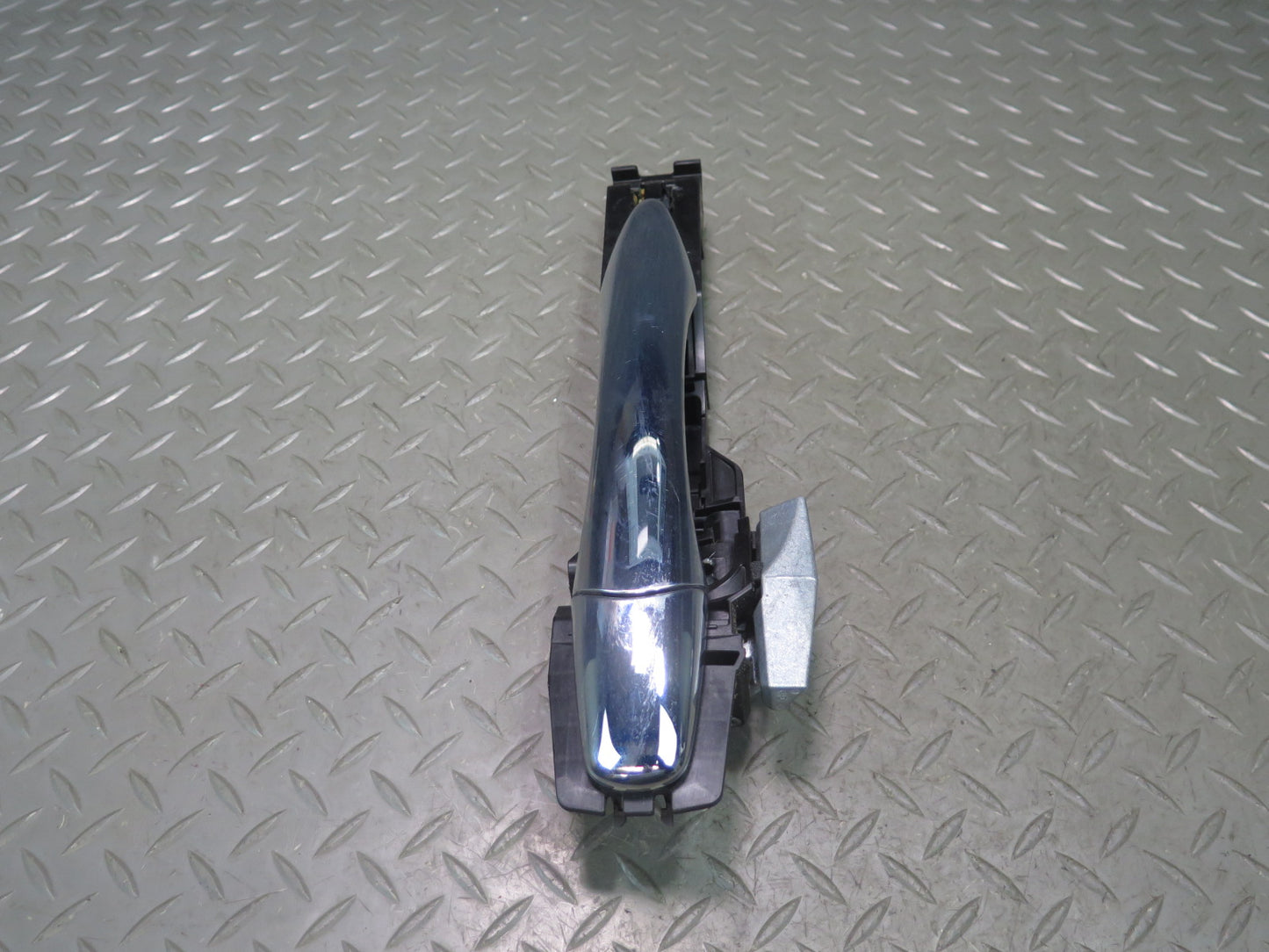 2013-2020 Infiniti JX35 QX60 Rear Left Door Exterior Handle
