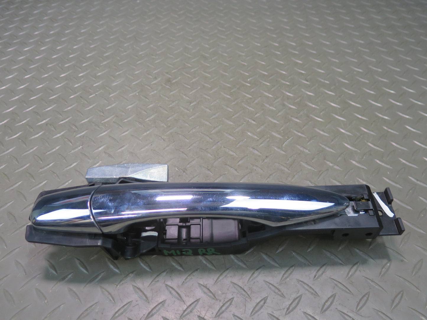 2013-2020 Infiniti JX35 QX60 Rear Right Door Exterior Handle