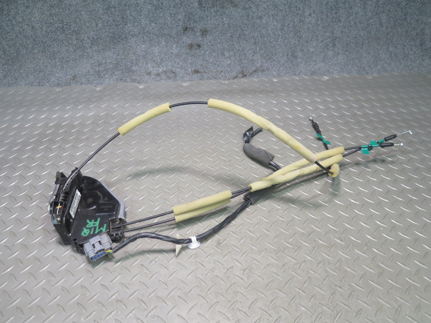 2013-2020 Infiniti JX35 QX60 Front Right Door Lock Latch Actuator