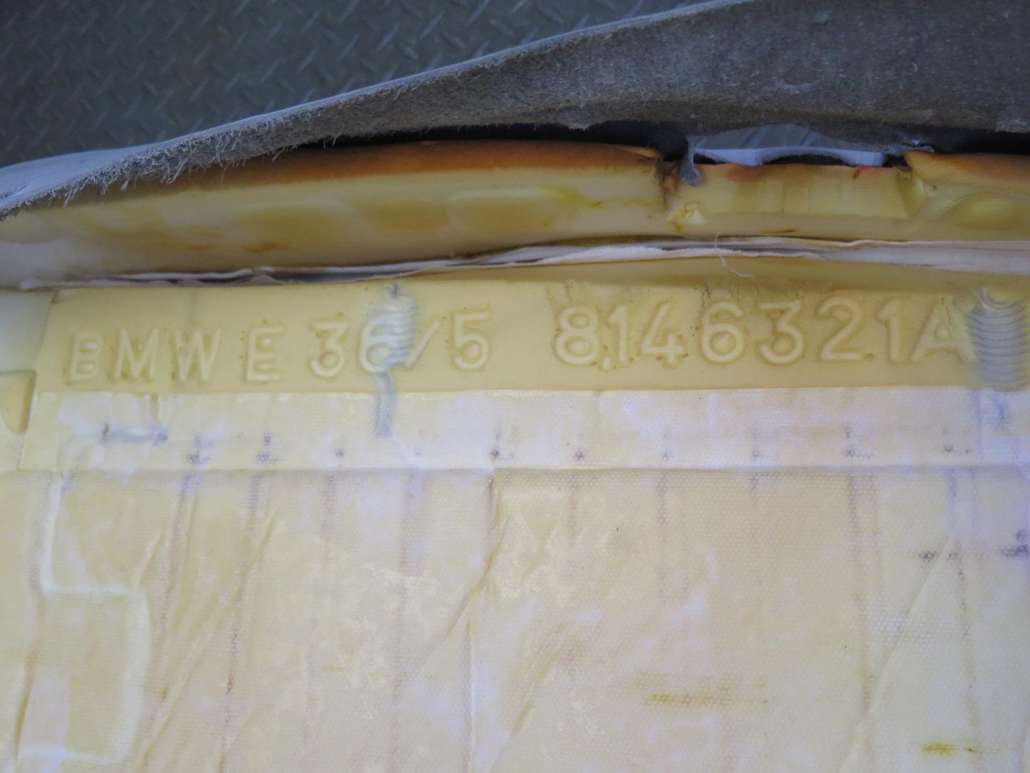96-99 BMW E36 325iC 328iC Convertible Front Right Seat Upper Leather Cushion OEM