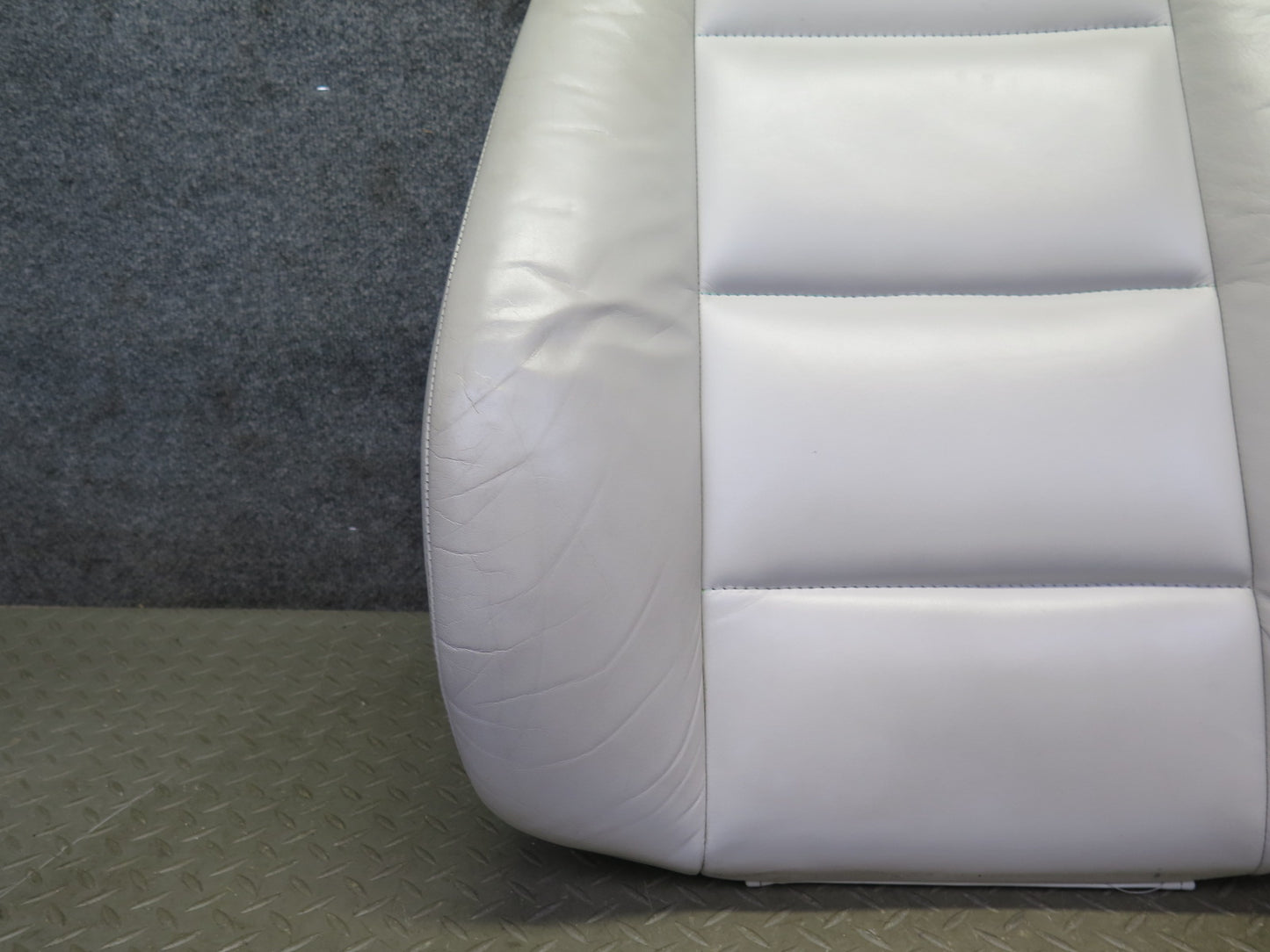96-99 BMW E36 325iC 328iC Convertible Front Right Seat Upper Leather Cushion OEM