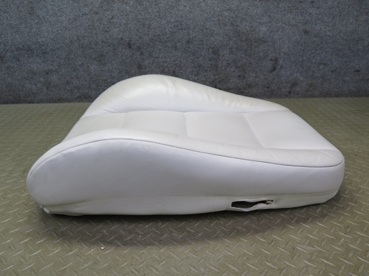 96-99 BMW E36 325iC 328iC Convertible Front Right Seat Upper Leather Cushion OEM