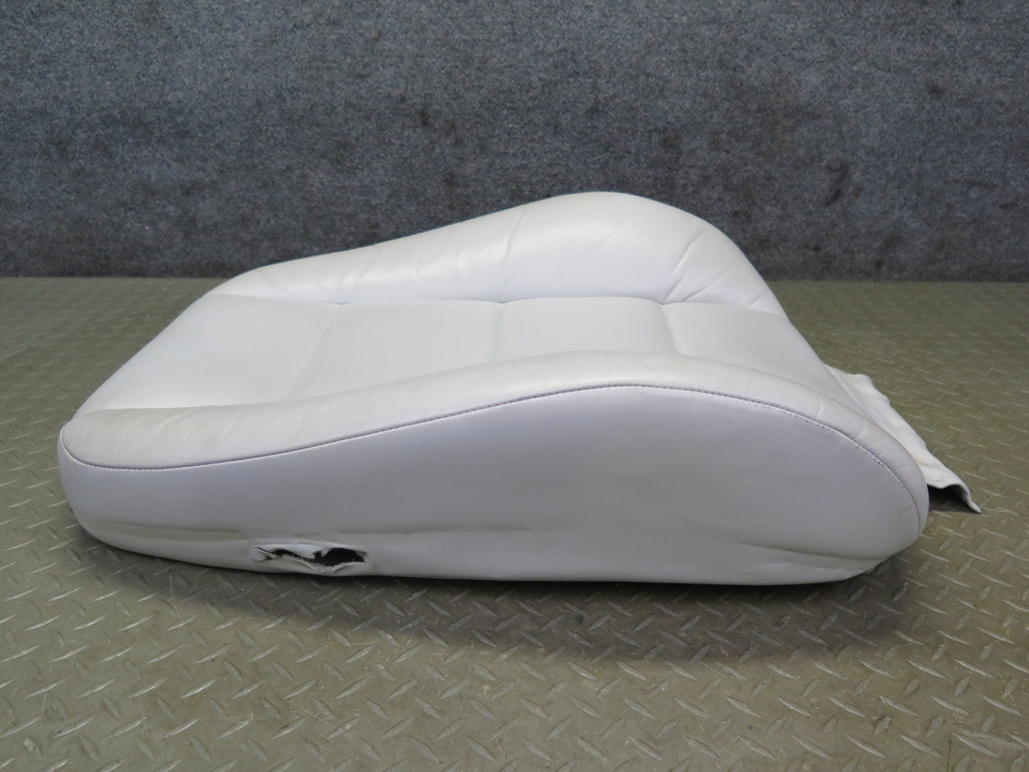 96-99 BMW E36 325iC 328iC Convertible Front Right Seat Upper Leather Cushion OEM