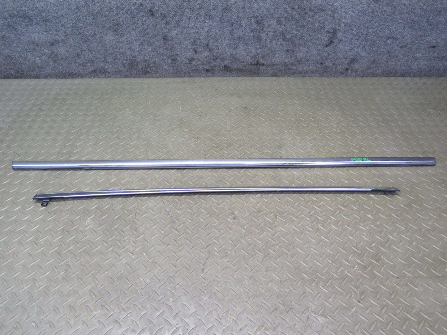 2014-2020 Infiniti QX60 Rear Left Door Window Chrome Trim Molding Set of 2
