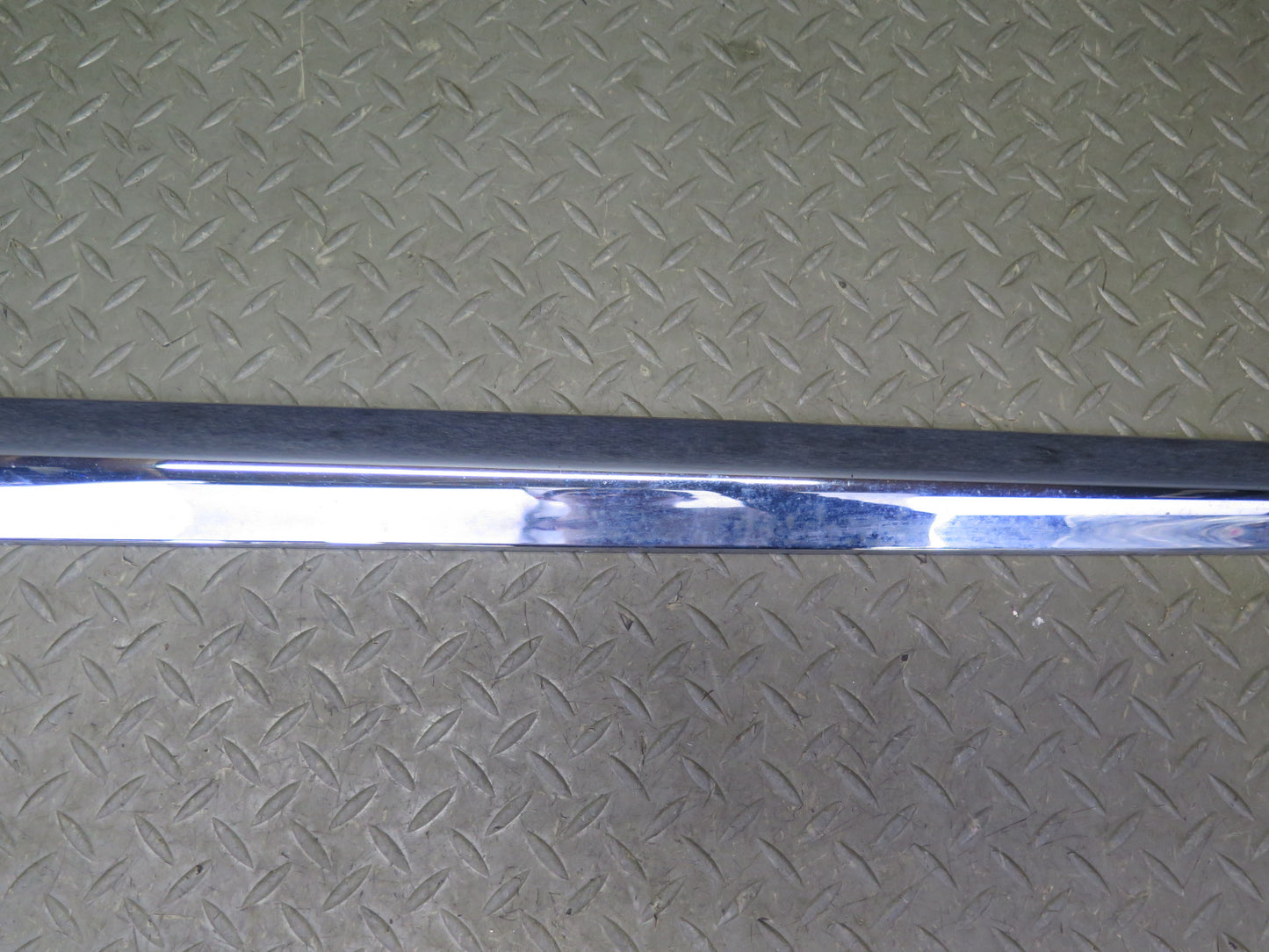 2014-2020 Infiniti QX60 Front  Left Door Chrome Lower Trim Molding