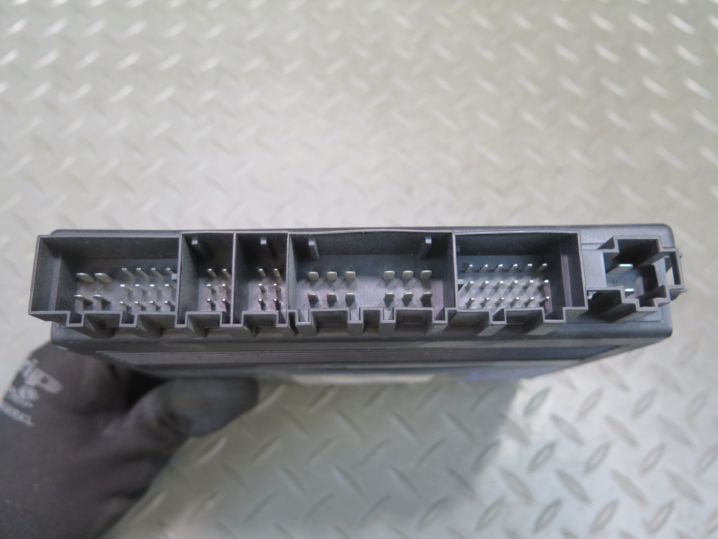 2006-2012 Bentley Continental Flying Spur Rear Back Seat Control Module
