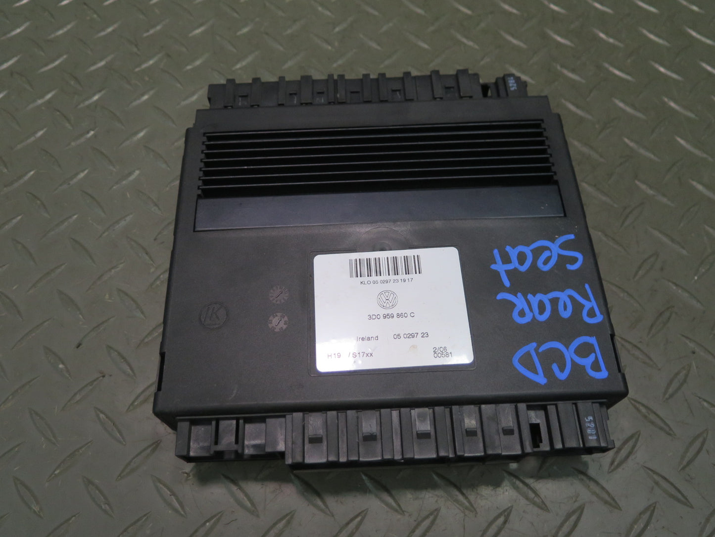 2006-2012 Bentley Continental Flying Spur Rear Back Seat Control Module