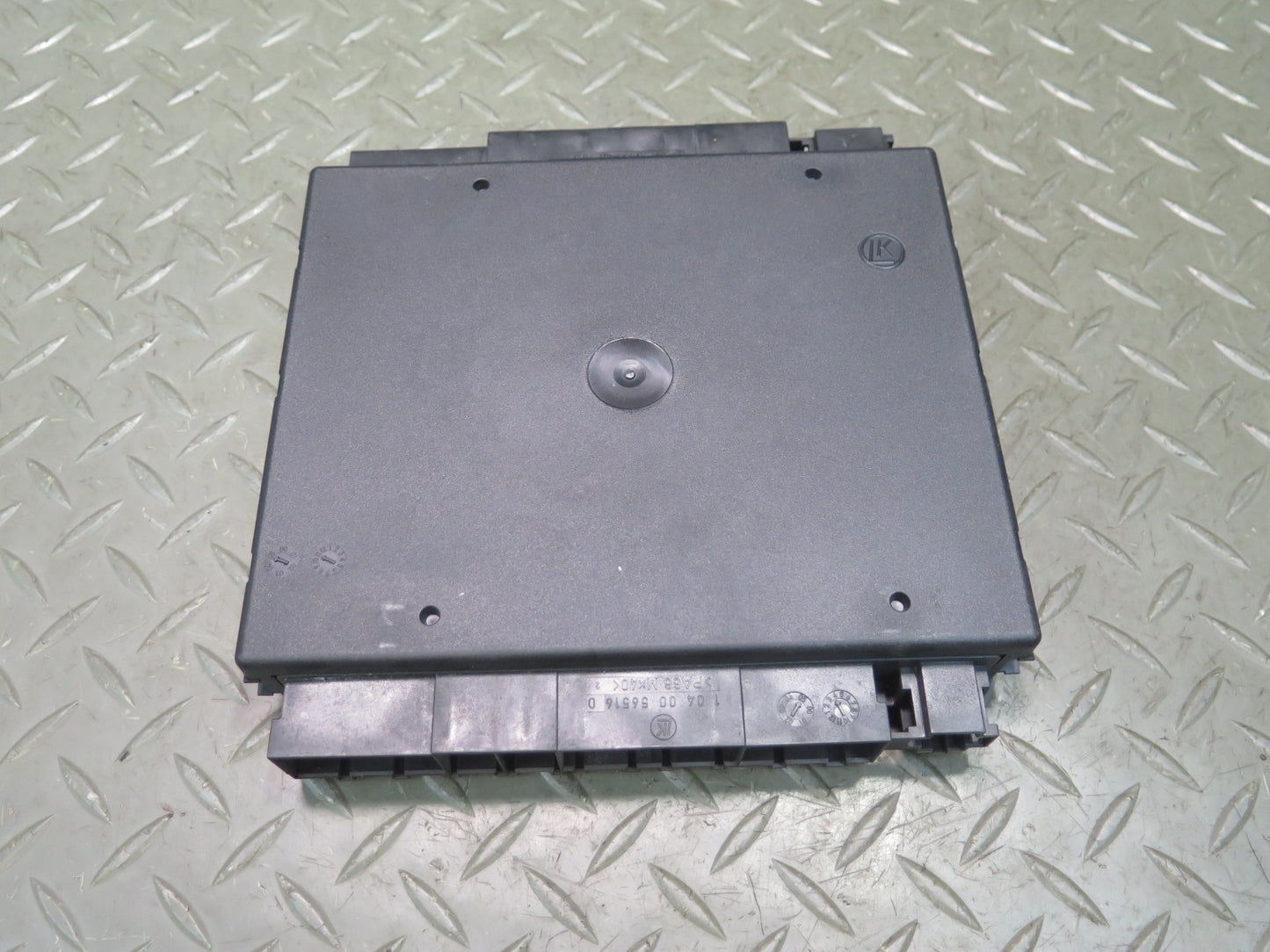 2006-2012 Bentley Continental Flying Spur Rear Back Seat Control Module