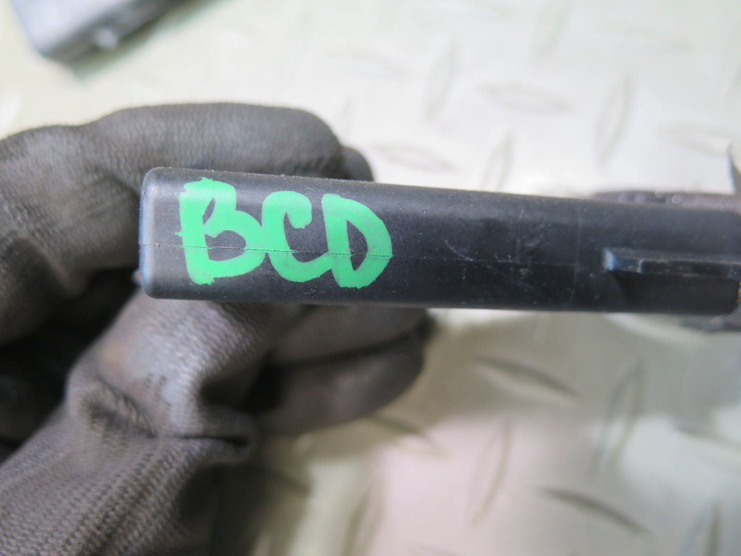 2006-2012 Bentley Flying Spur Keyless GO Control Module Antenna Sensor Set