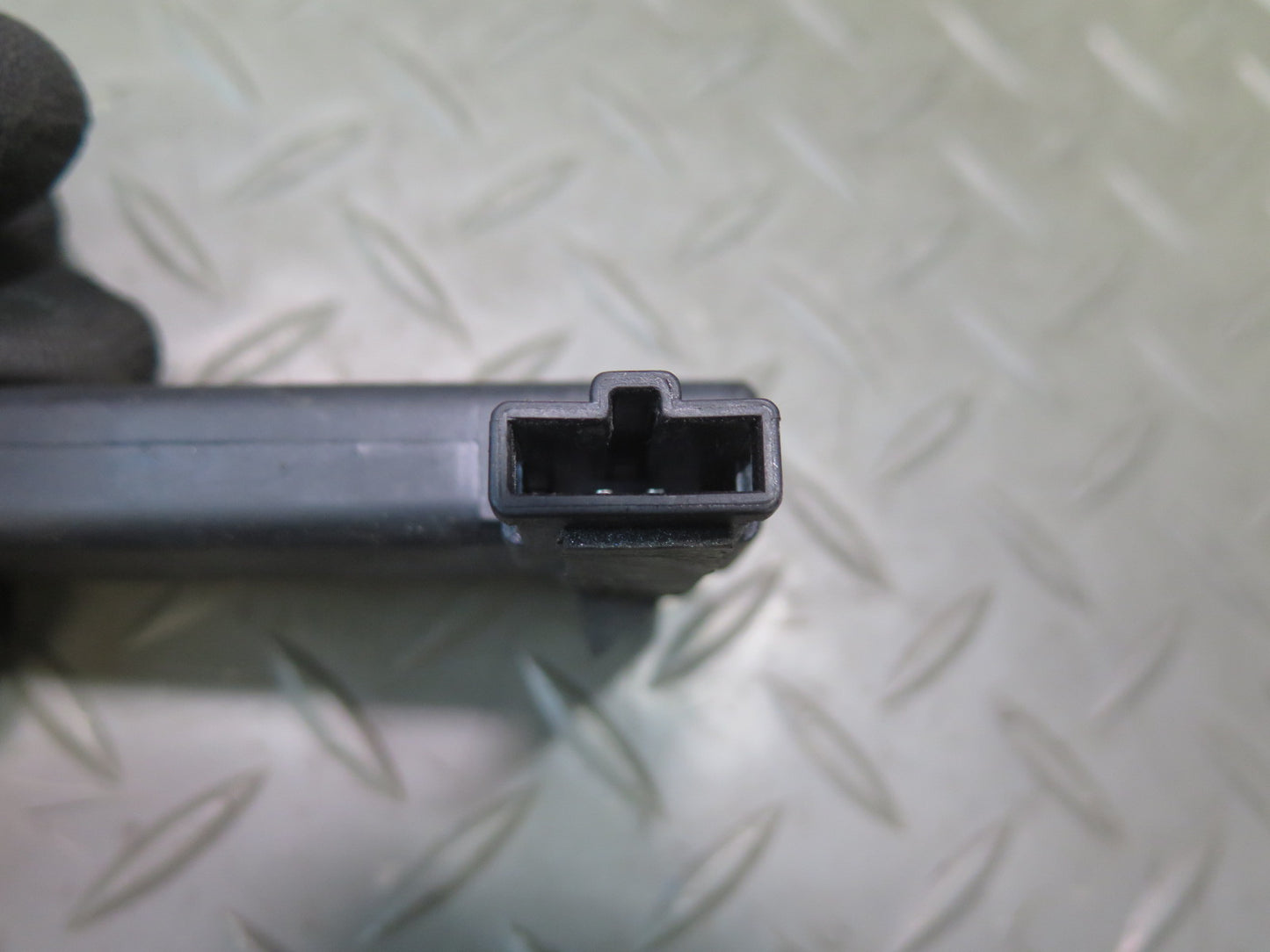 2006-2012 Bentley Flying Spur Keyless GO Control Module Antenna Sensor Set