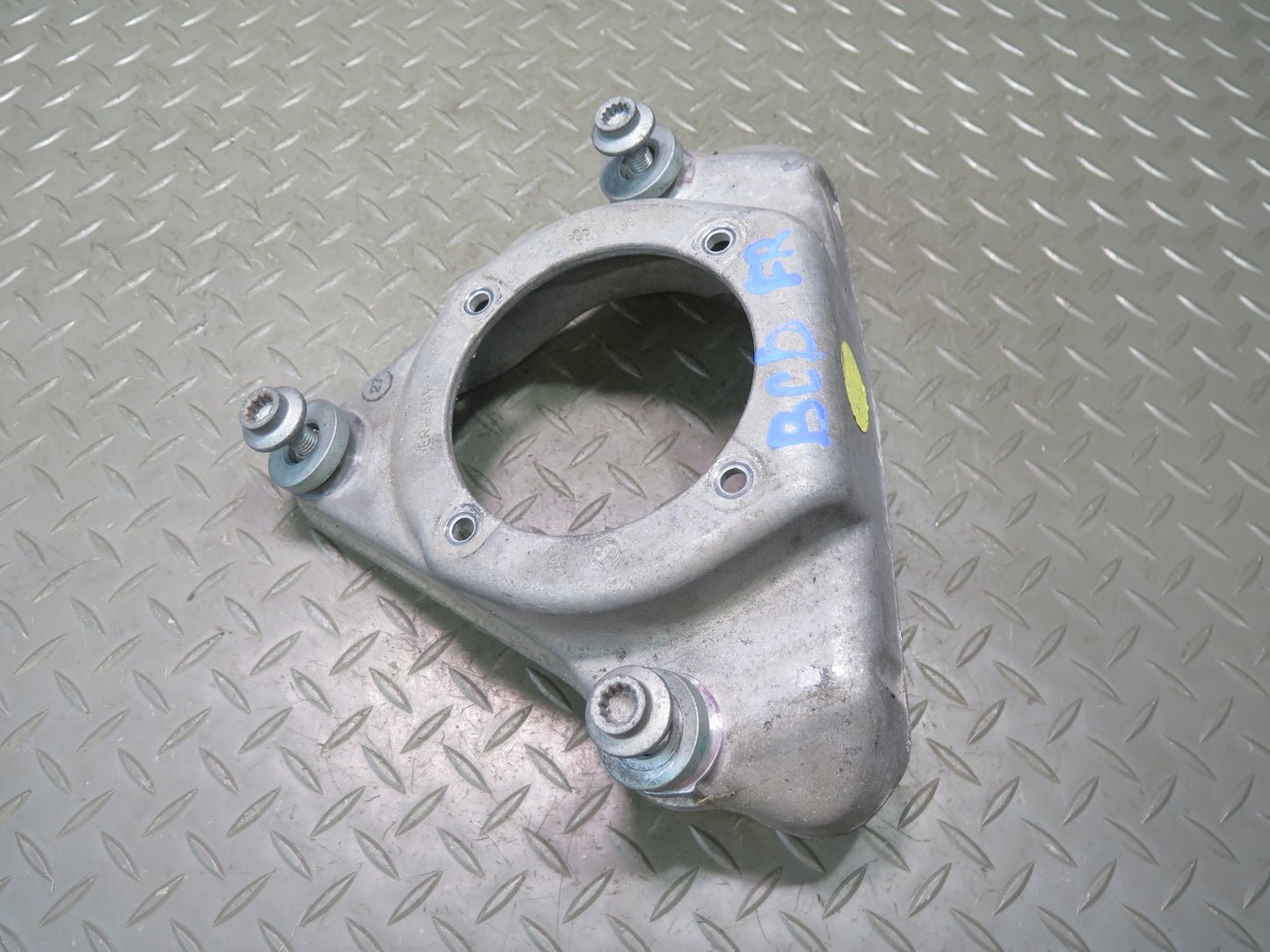 2006-2012 Bentley Flying Spur Front Right Side Upper Shock Mount Support Bracket