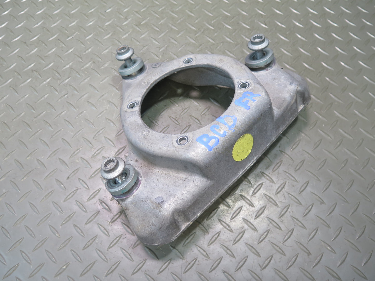 2006-2012 Bentley Flying Spur Front Right Side Upper Shock Mount Support Bracket