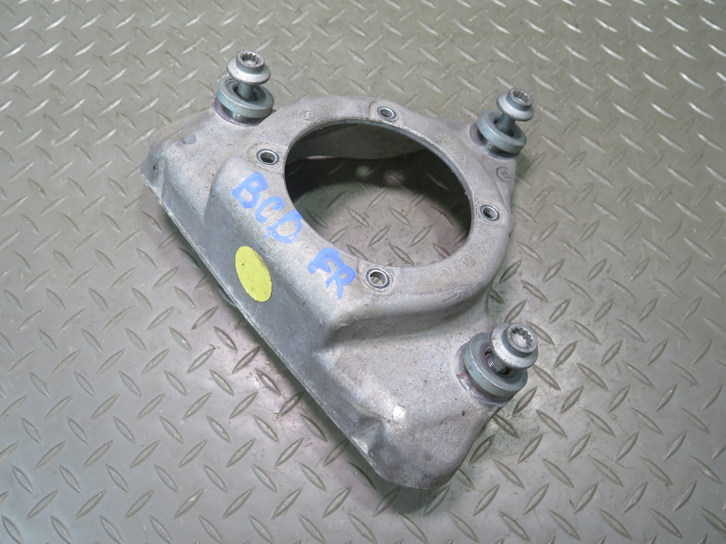 2006-2012 Bentley Flying Spur Front Right Side Upper Shock Mount Support Bracket