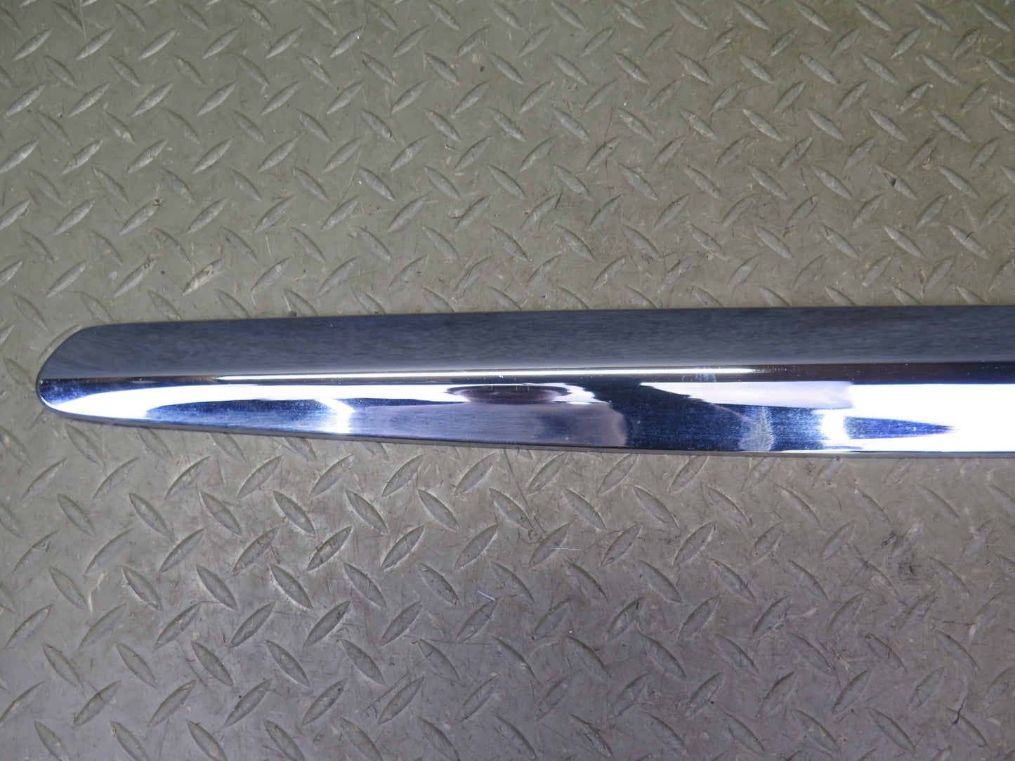 2014-2020 Infiniti QX60 Rear Left Door Chrome Lower Trim Molding 82871-3JA0A