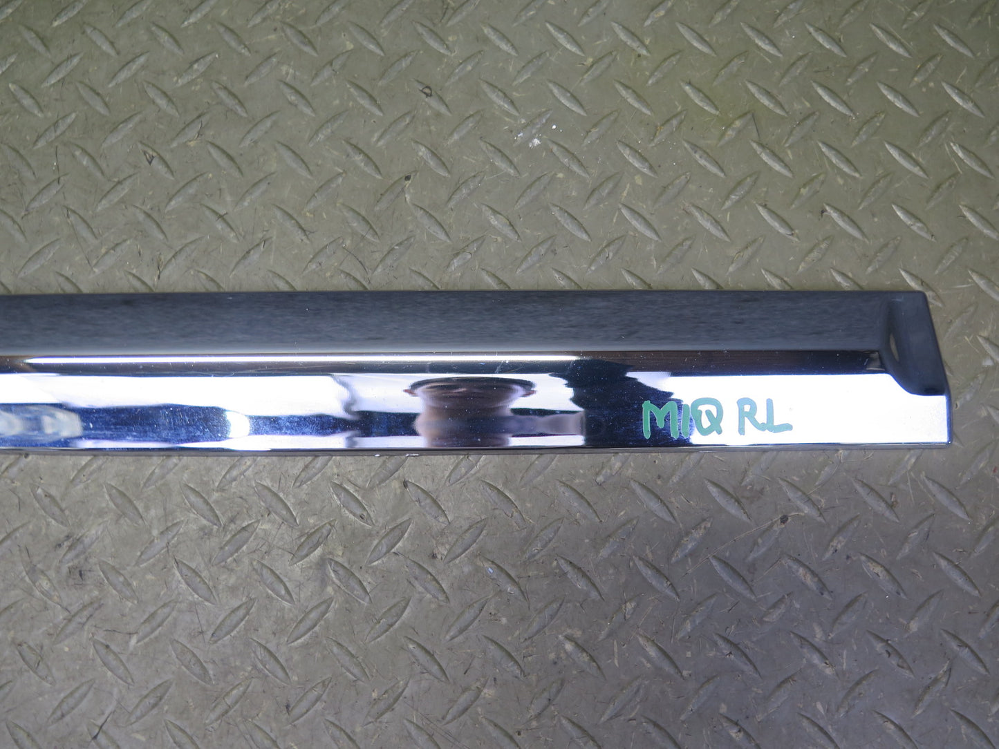 2014-2020 Infiniti QX60 Rear Left Door Chrome Lower Trim Molding 82871-3JA0A