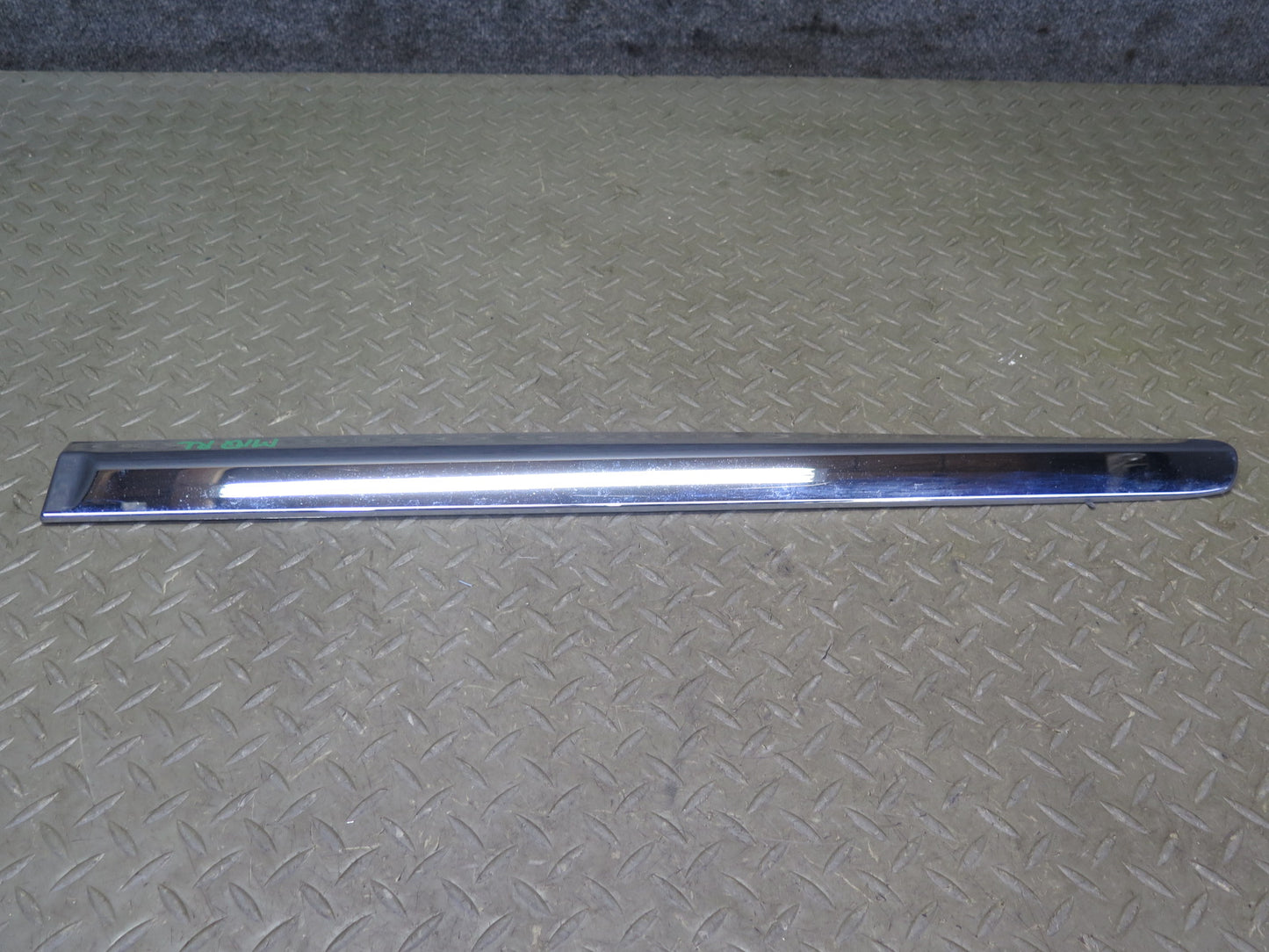 2014-2020 Infiniti QX60 Rear Left Door Chrome Lower Trim Molding 82871-3JA0A