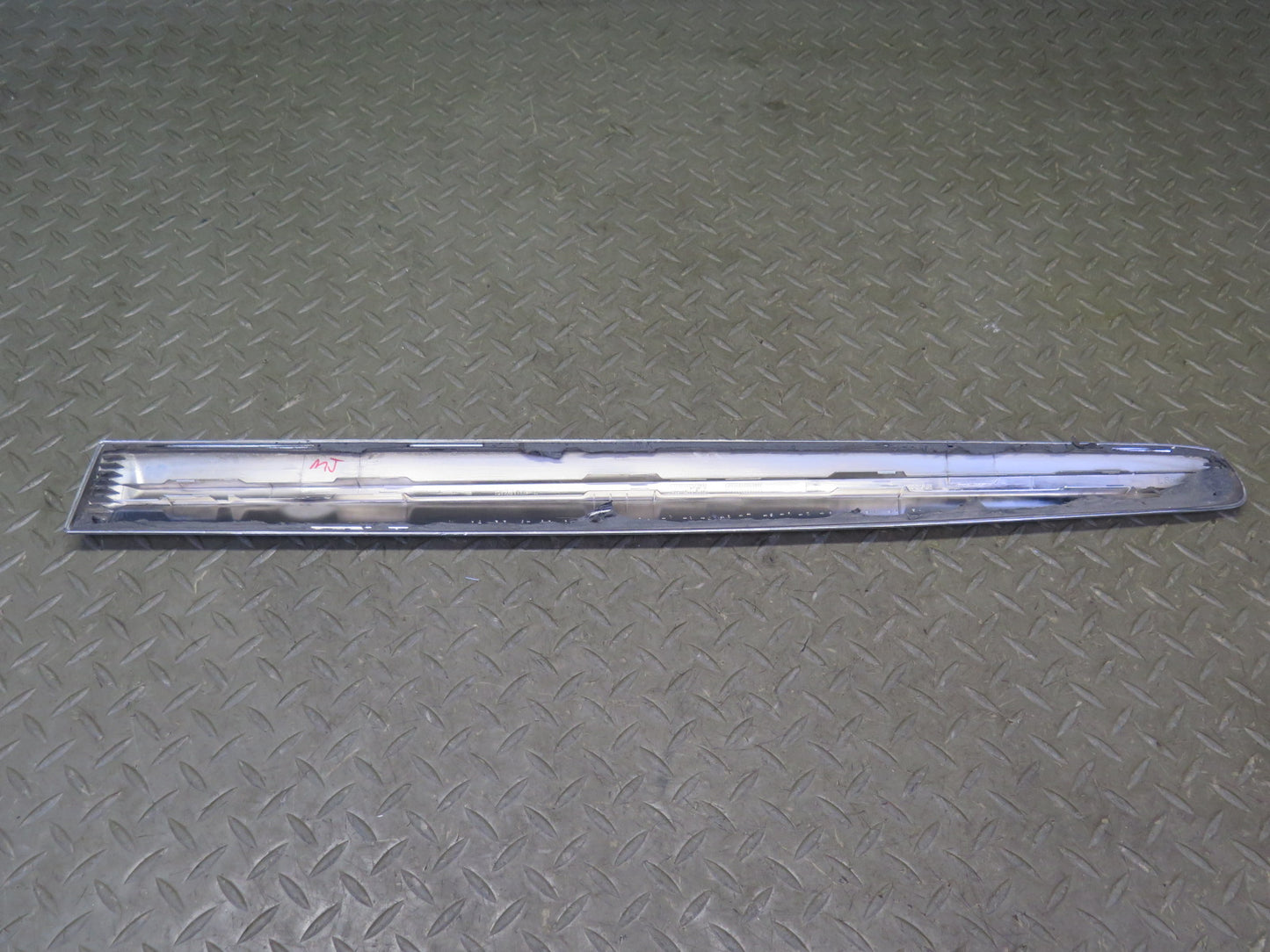 2014-2020 Infiniti QX60 Rear Left Door Chrome Lower Trim Molding 82871-3JA0A