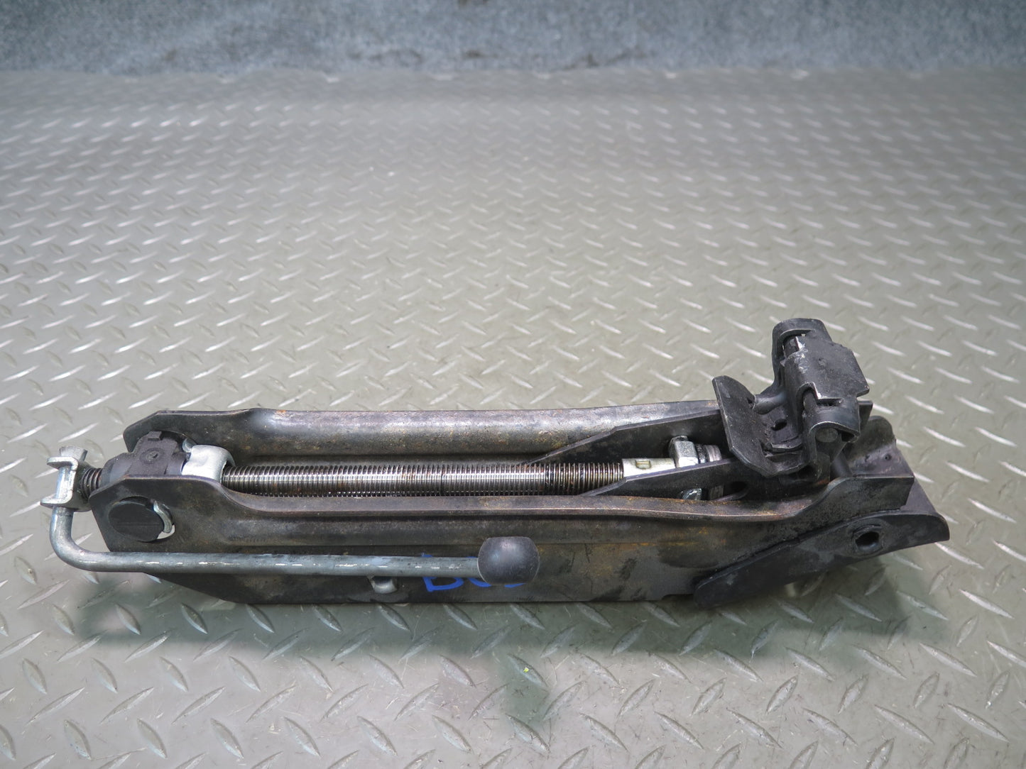 2006-2012 Bentley Continental Flying Spur Rear Spare Tire Lift Jack Tool