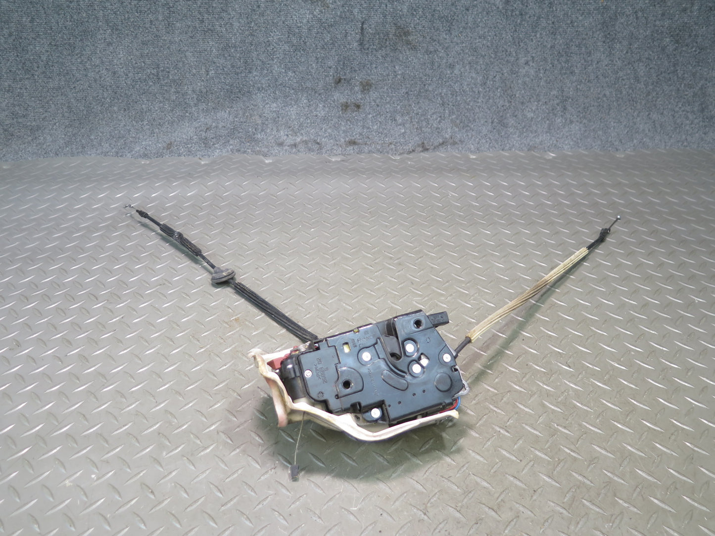 2006-2012 Bentley Continental Flying Spur Front Left Door Lock Latch Actuator