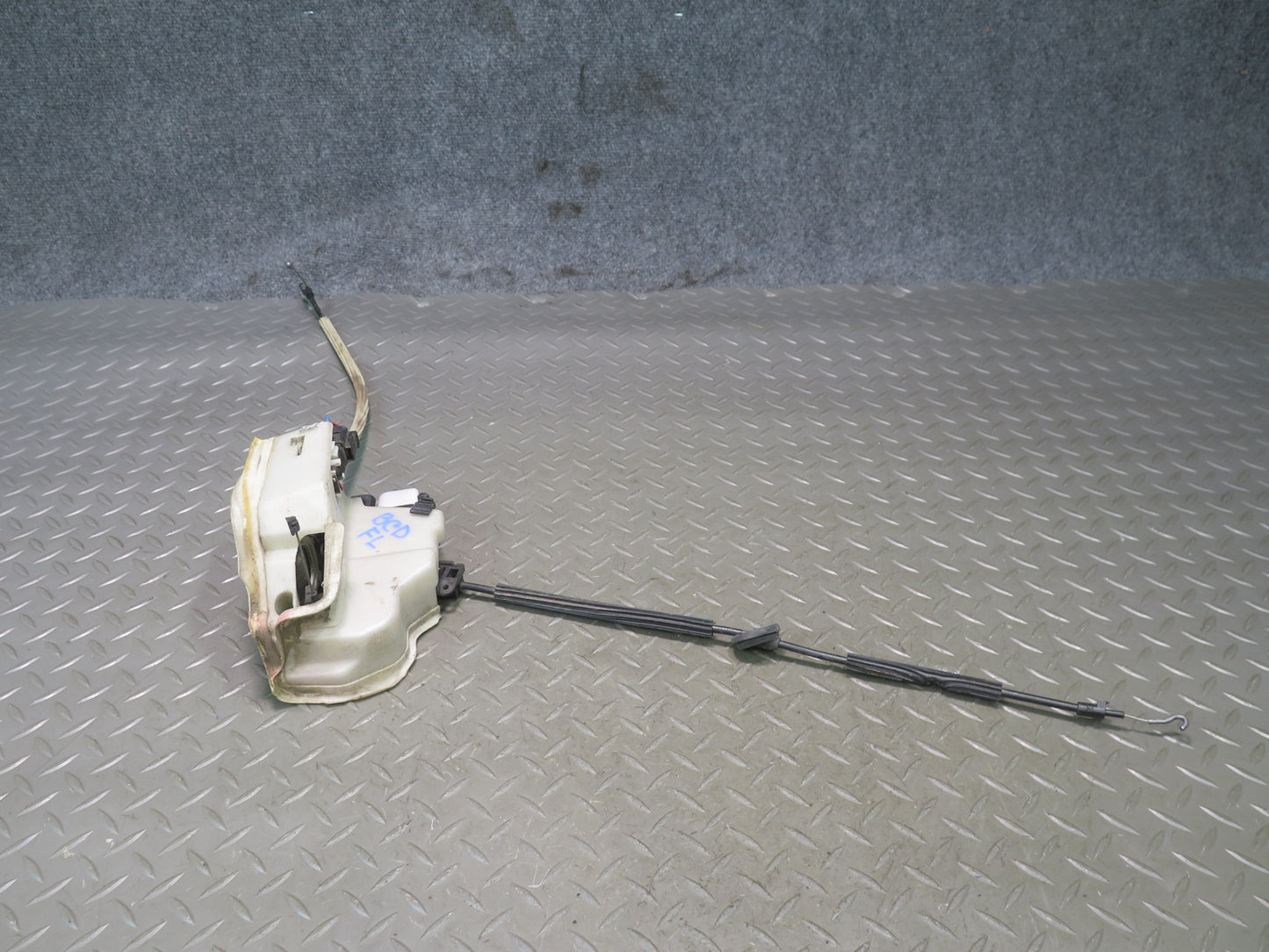 2006-2012 Bentley Continental Flying Spur Front Left Door Lock Latch Actuator