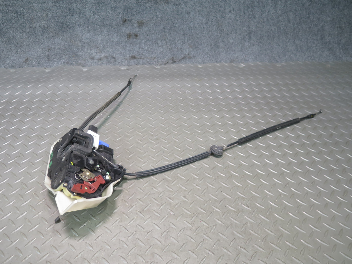 2006-2012 Bentley Continental Flying Spur Rear Right Door Lock Latch Actuator