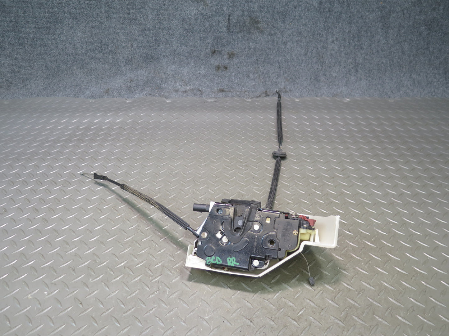 2006-2012 Bentley Continental Flying Spur Rear Right Door Lock Latch Actuator