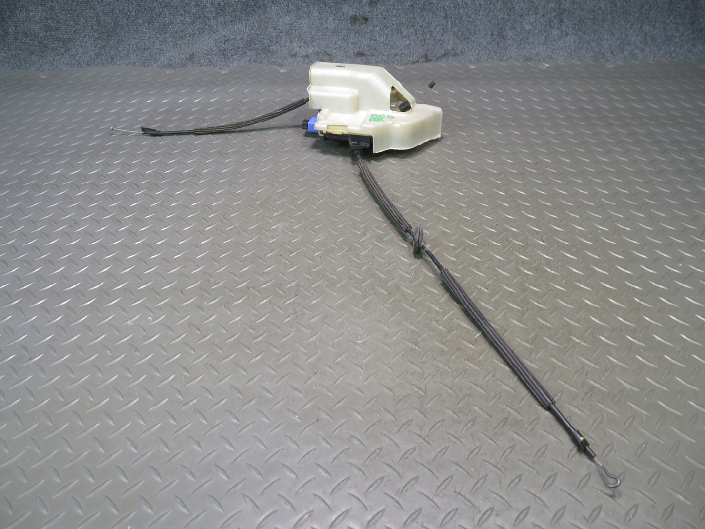 2006-2012 Bentley Continental Flying Spur Rear Right Door Lock Latch Actuator