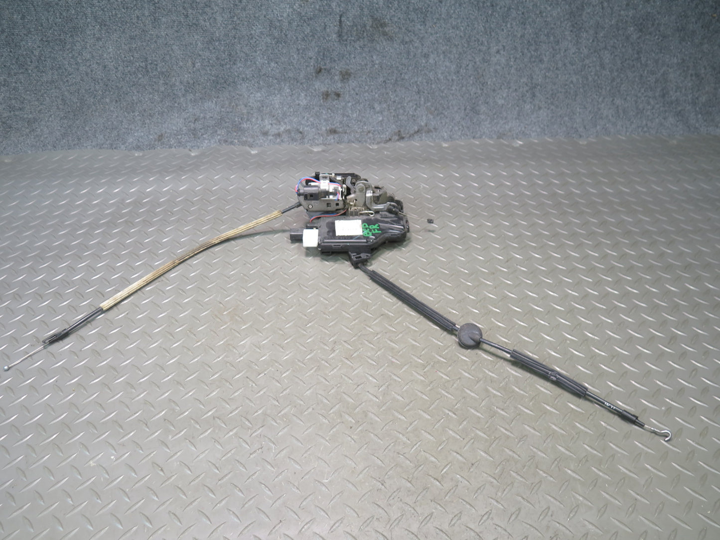 2006-2012 Bentley Continental Flying Spur Front Right Door Lock Latch Actuator