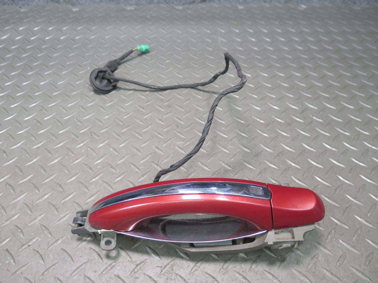 2006-2012 Bentley Flying Spur Front Right Pass Side Exterior Door Handle RED