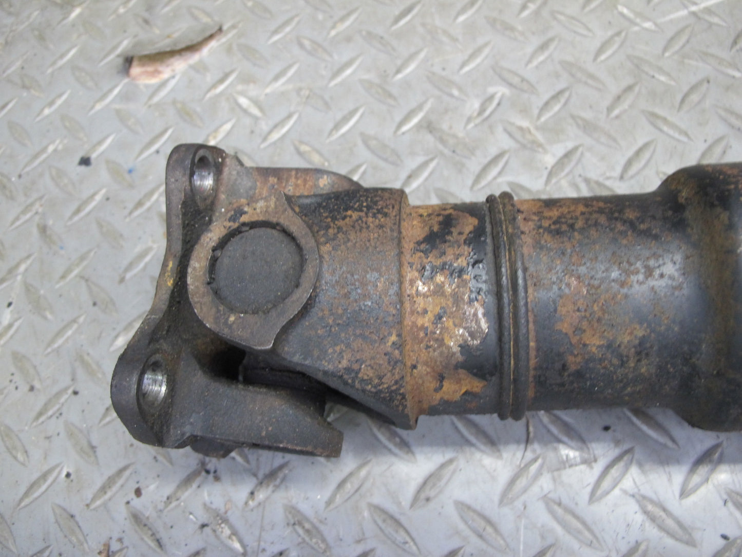 01-05 Lexus JCE10L IS300 Sedan A/T Rear Drive Shaft Driveshaft 79K Miles OEM
