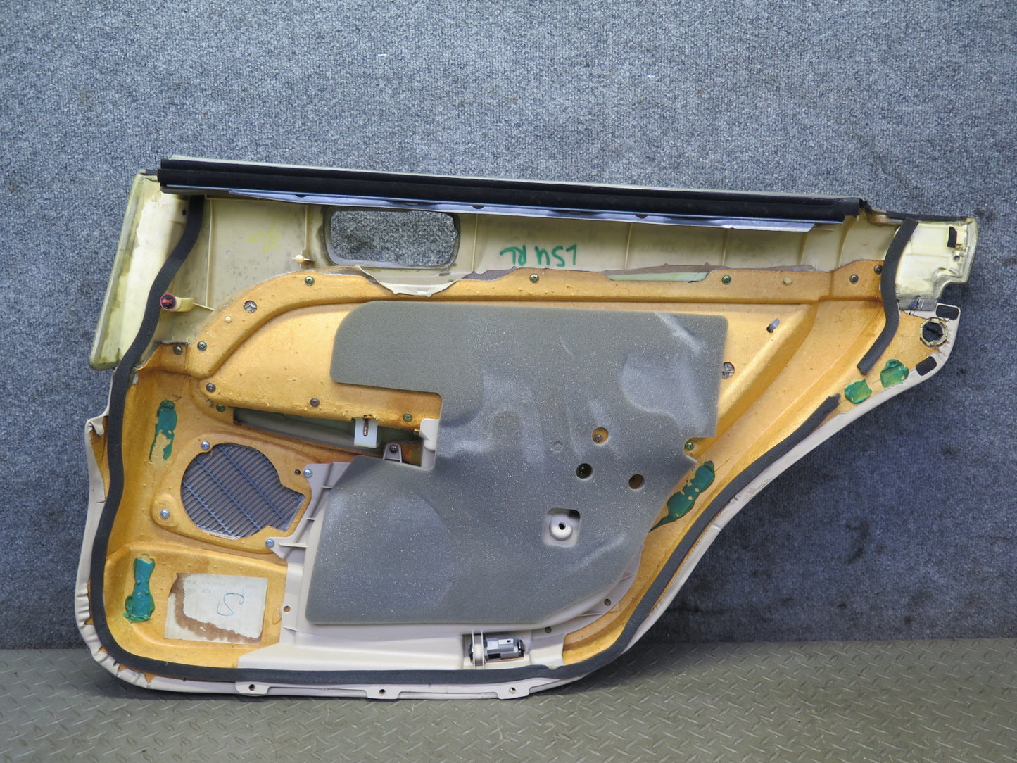 98-00 Lexus UCF20L LS400 Set of 2 Rear Door Interior Trim Cover Panel Ivory OEM