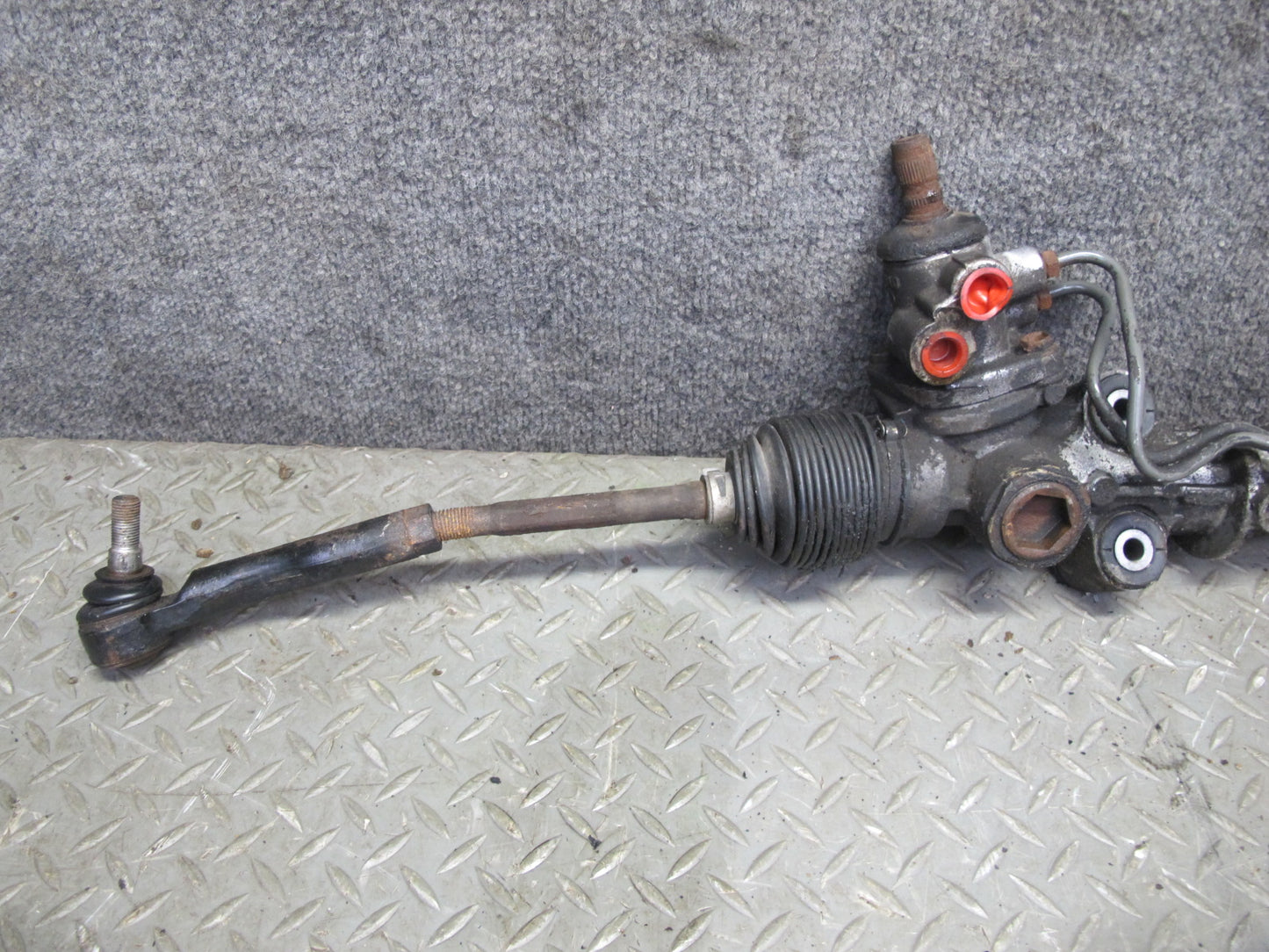 02-05 Lexus JCE10L IS300 Power Steering Rack & Pinion OEM