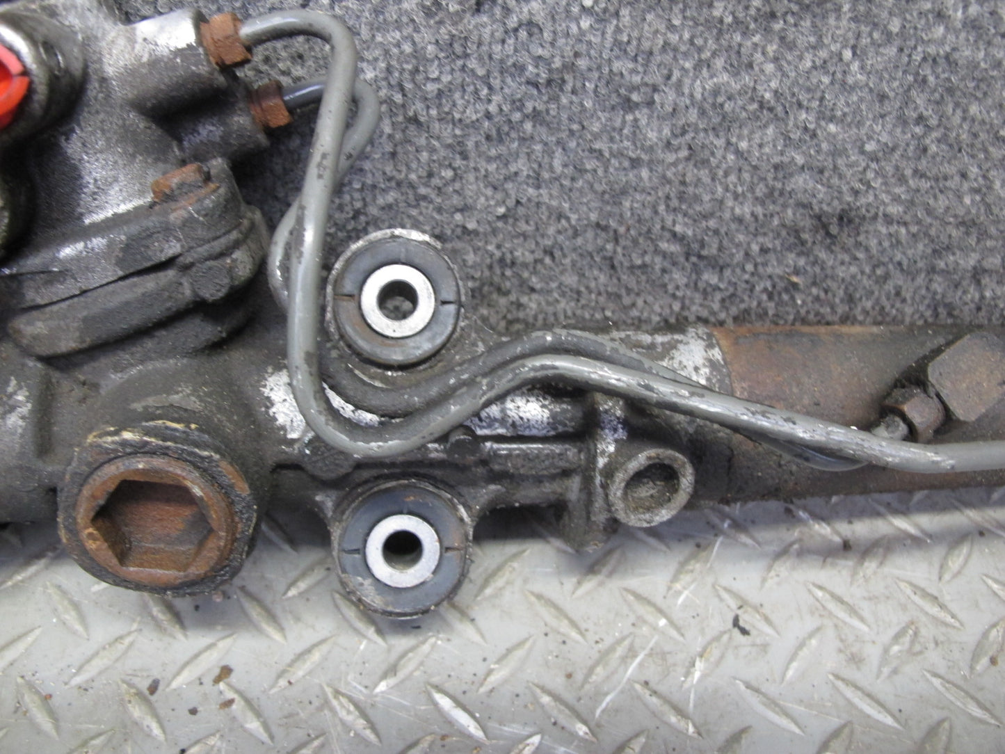 02-05 Lexus JCE10L IS300 Power Steering Rack & Pinion OEM
