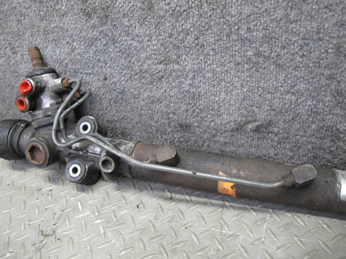 02-05 Lexus JCE10L IS300 Power Steering Rack & Pinion OEM