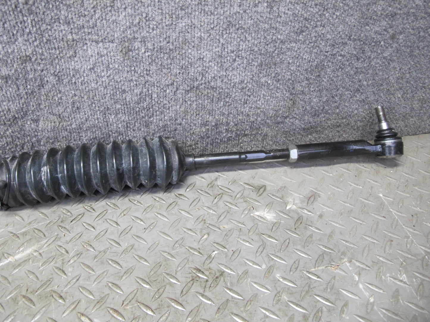02-05 Lexus JCE10L IS300 Power Steering Rack & Pinion OEM