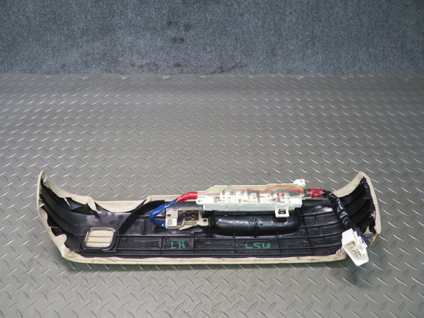 98-00 Lexus UCF20L LS400 Front Left Seat Adjust Trim Cover  w Switch Ivory OEM