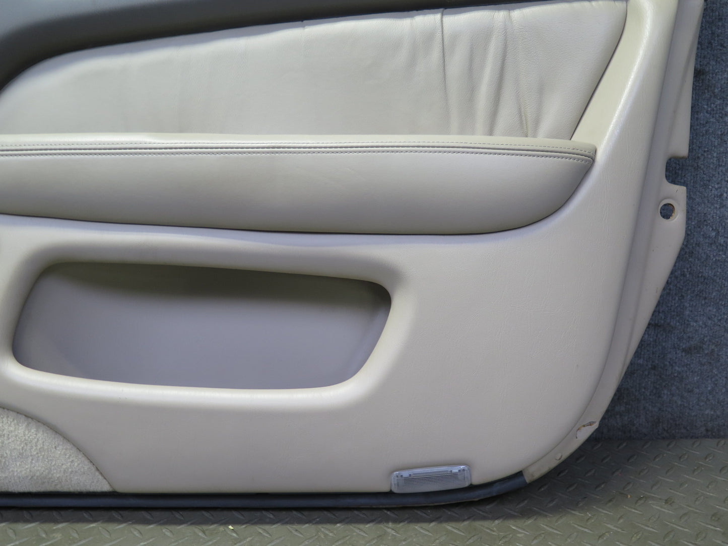 98-00 Lexus UCF20L LS400 Set of 2 Front Door Interior Trim Cover Panel Ivory OEM
