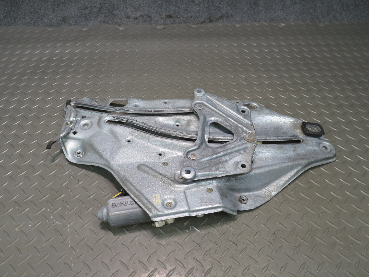 94-99 BMW E36 328iC Convertible Rear Right Quarter Window Regulator w Motor OEM