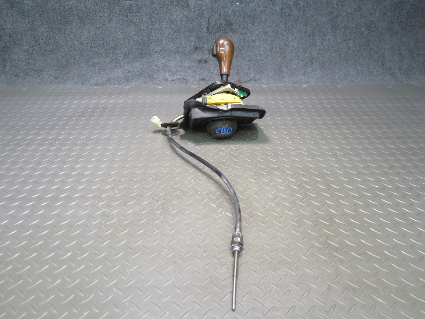 96-99 BMW E36 328iC A/T Automatic Transmission Gear Shifter Assembly OEM