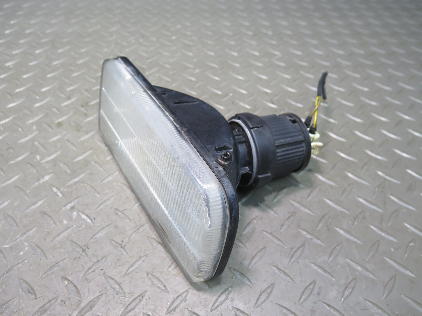 96-99 BMW E36 328iC Set of 2 Front Left & Right Fog Light Lamp OEM